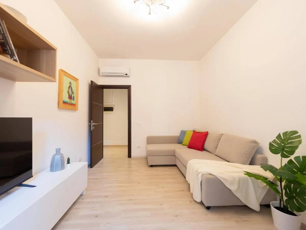 The Best Rent - Modern Two-Bedrooms Apartment In Monteverde Area Rome Italy